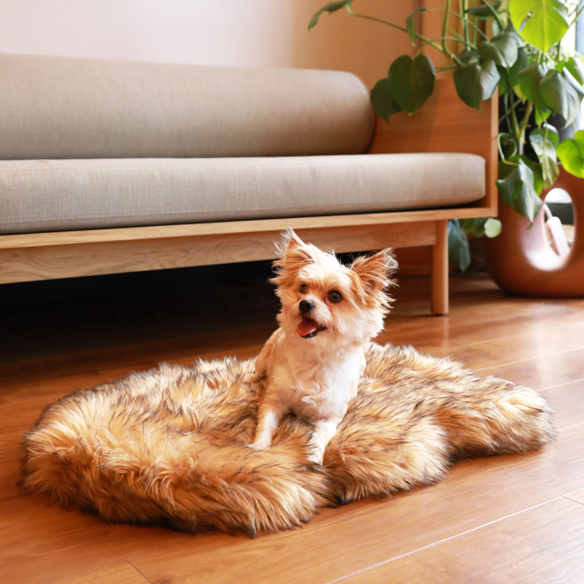 PupRug faux fur orthopedic dog bed in sable tan, photo 4
