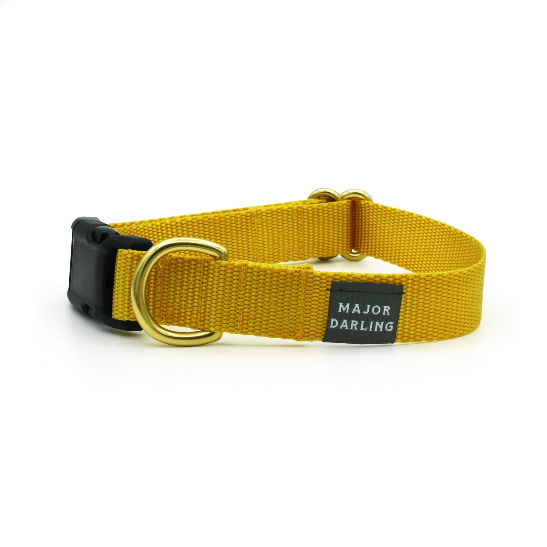Chic & Basic Snap Collar For Pets of All Sizes