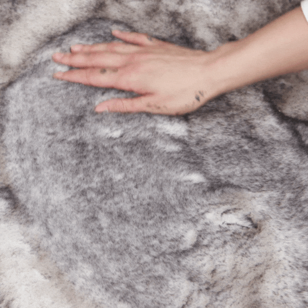 PupProtector luxe waterproof bed runner in chinchilla faux fur, photo 5