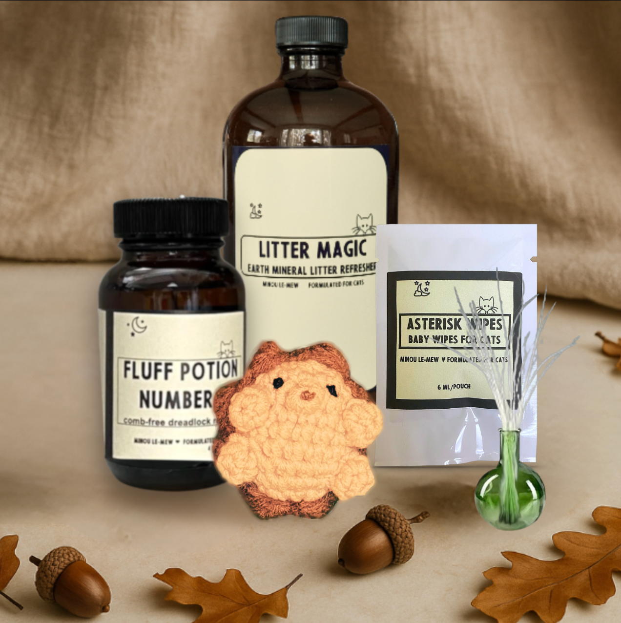 Asterisk Wipes | Botanical Cat Wipes for Gentle Grooming by Minou Le-Mew