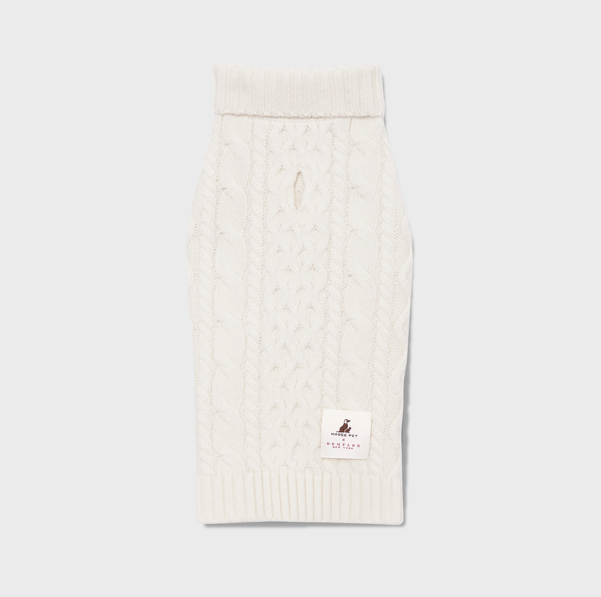 Nooee Pet x DEMYLEE off-white cable knit merino wool dog sweater, front view