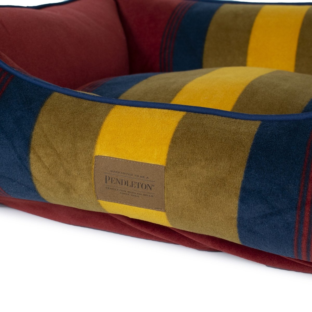 Pendleton Zion National Park Kuddler Fleece Dog Bed With Bolsters