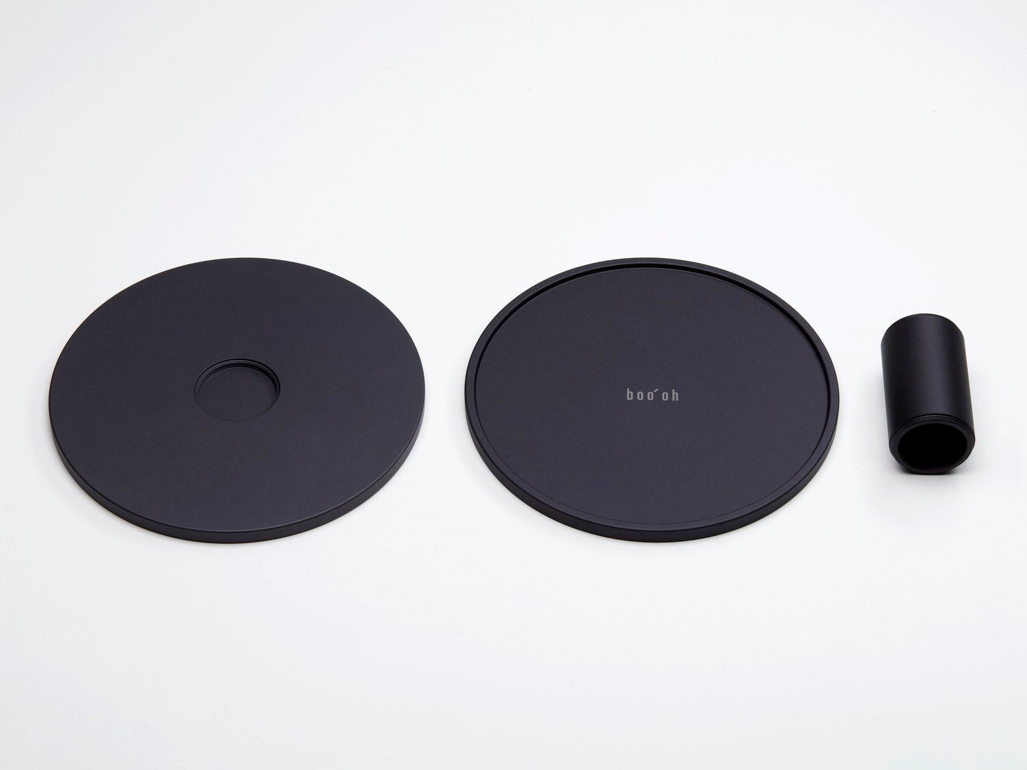 Mogo stand in black color