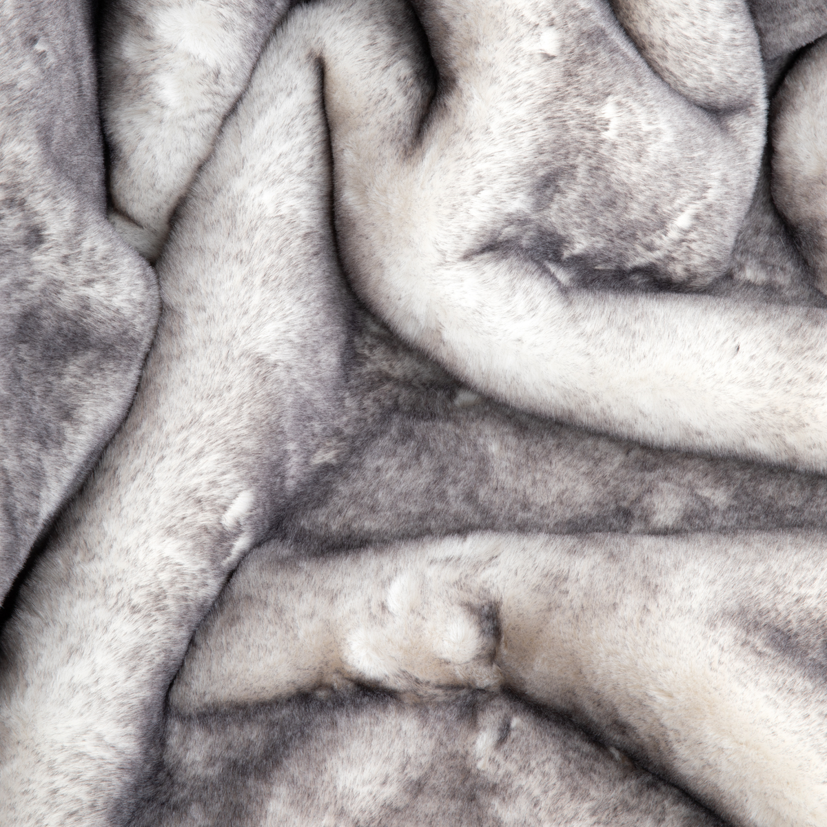 PupProtector luxe waterproof bed runner in chinchilla faux fur, photo 8