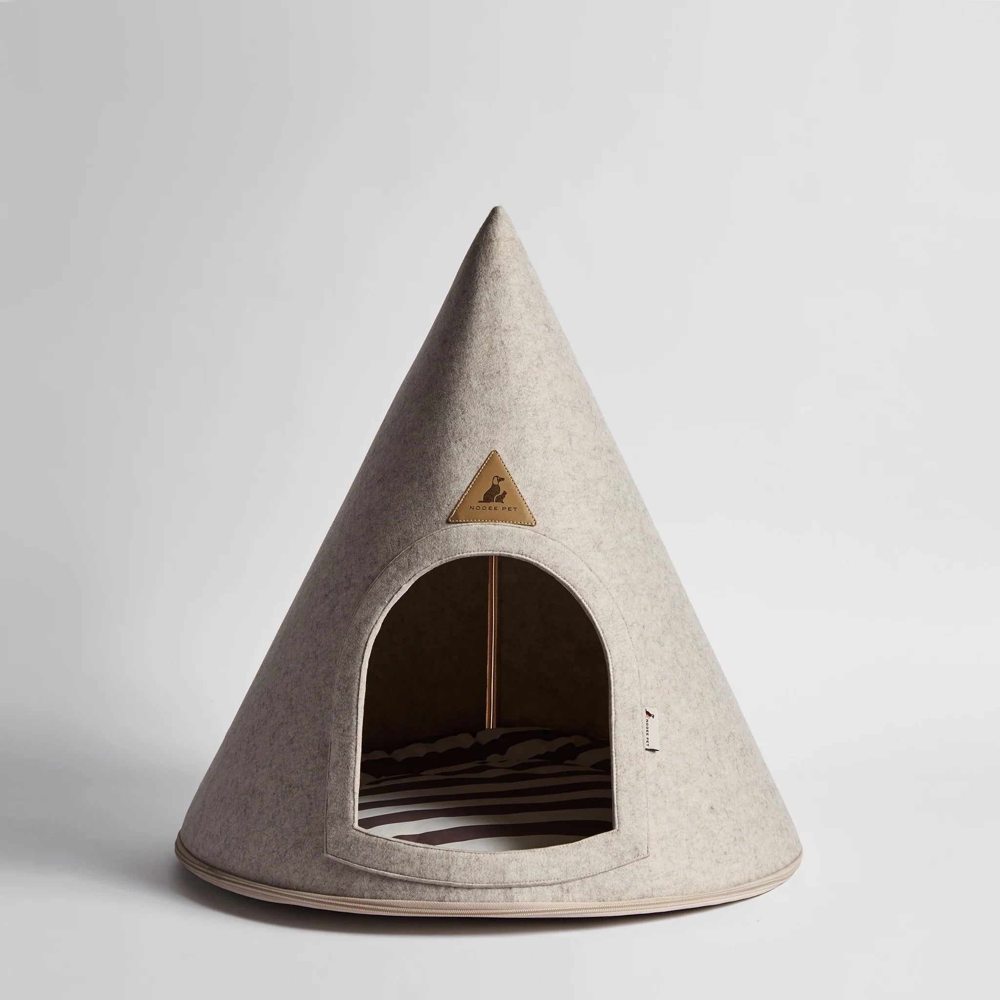 Medium Size Cone-Shaped Pet Cave | For Small Dogs & Cats Up To 12lbs