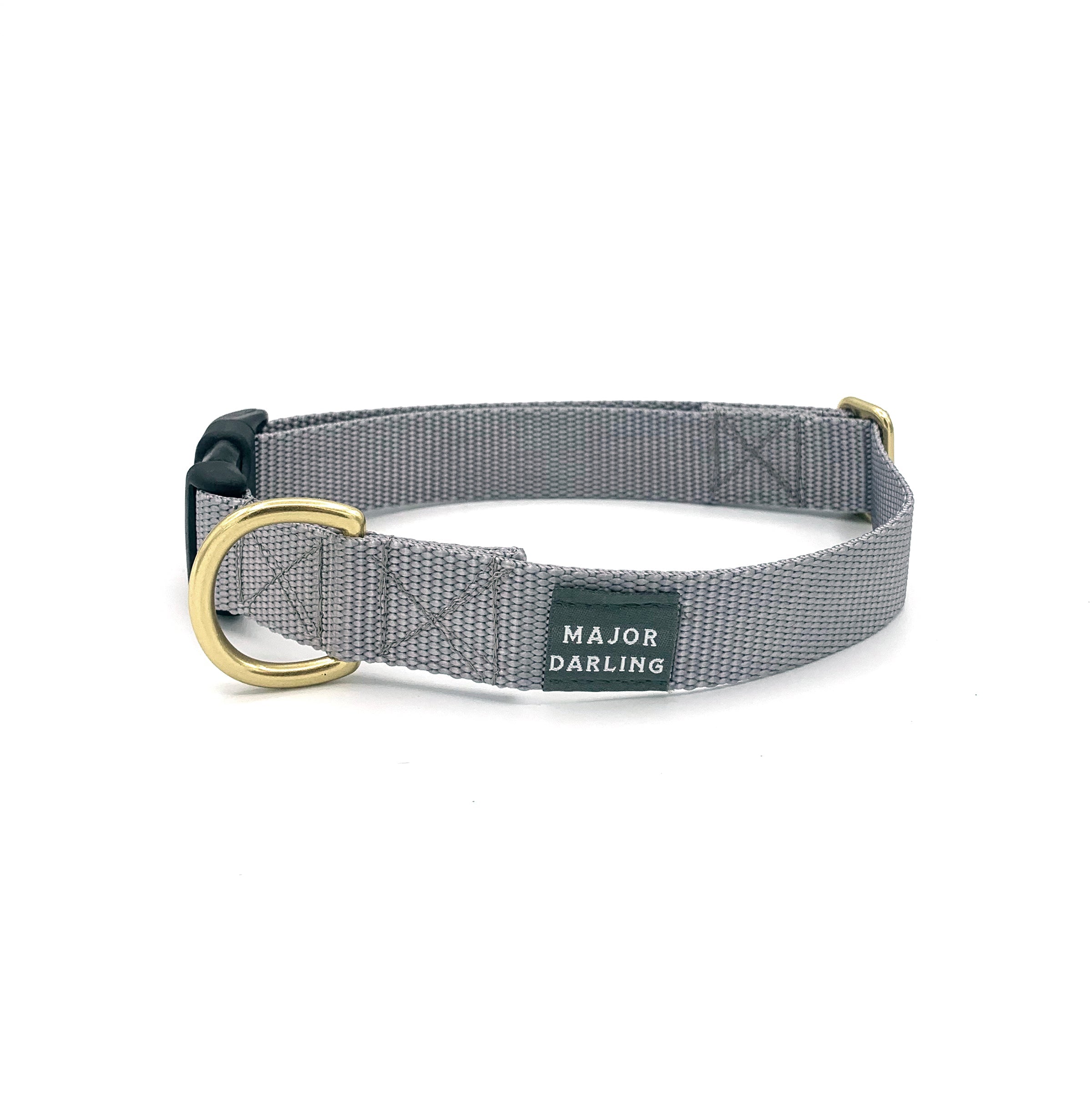 Chic & Basic Snap Collar For Pets of All Sizes