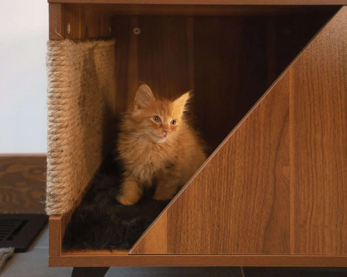 Jessie Jr Pet Cabinet with Scratching Post