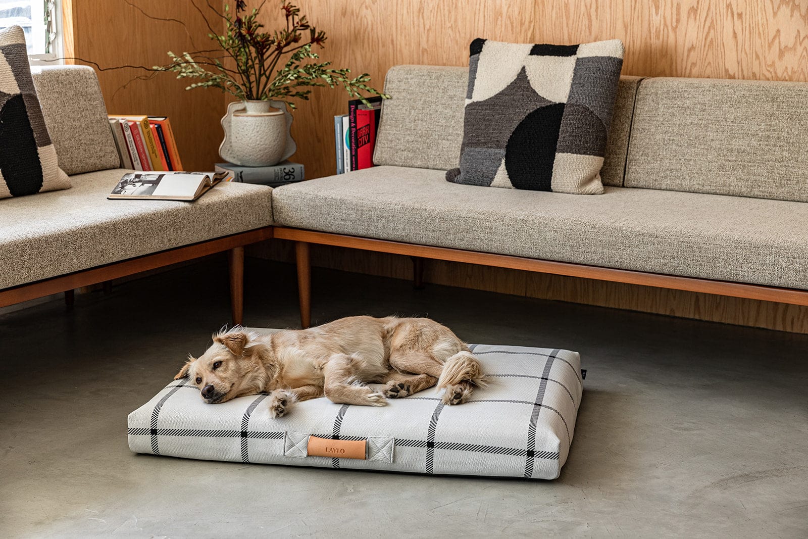 White Plaid | Dog Bed With Removable Cover
