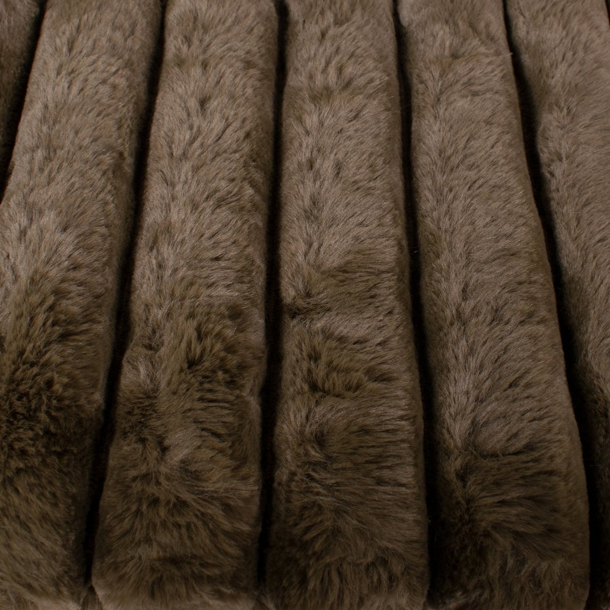 Luxury Faux Fur NonToxic Throw For Cats & Dogs