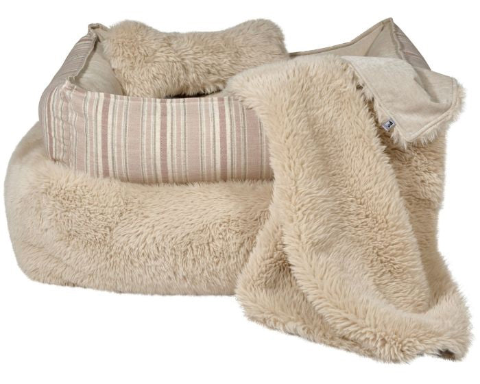 Flufft pet blanket topper for dog beds and crates