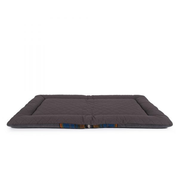 Pendleton cushion for crate