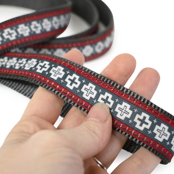 Clip detail of red San Miguel dog leash