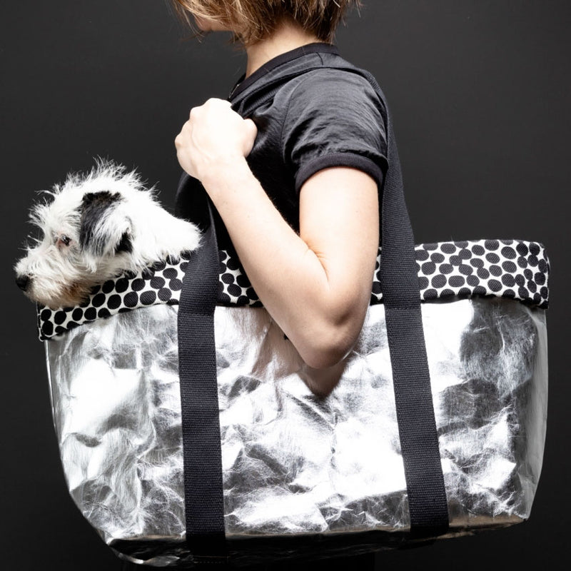 2.8 Design for Dogs Dorothea Dotto Dog Bag in Silver
