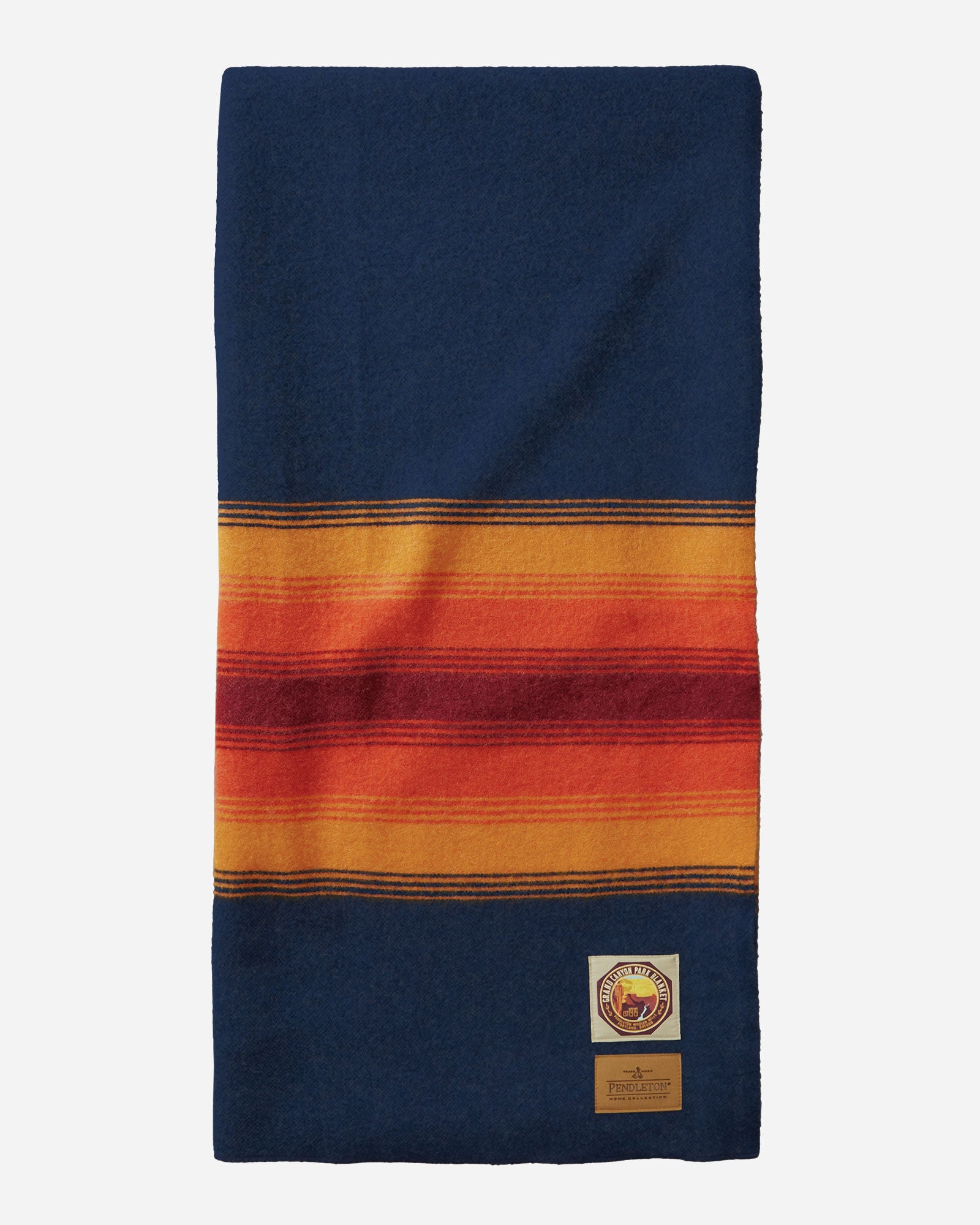 Best-seller from Pendleton dog blanket collection