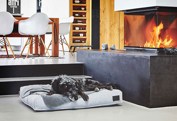 Unica dog bed blanket makes the perfect gift for dog lovers