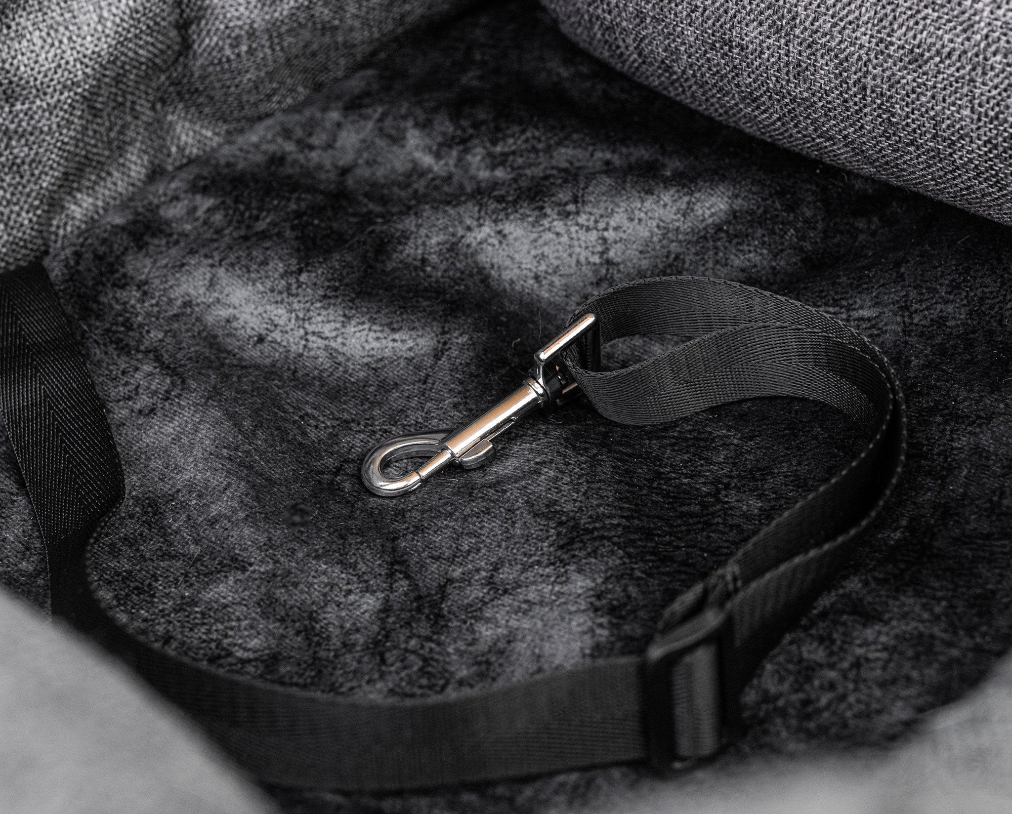 Soft car seat from Paw brand